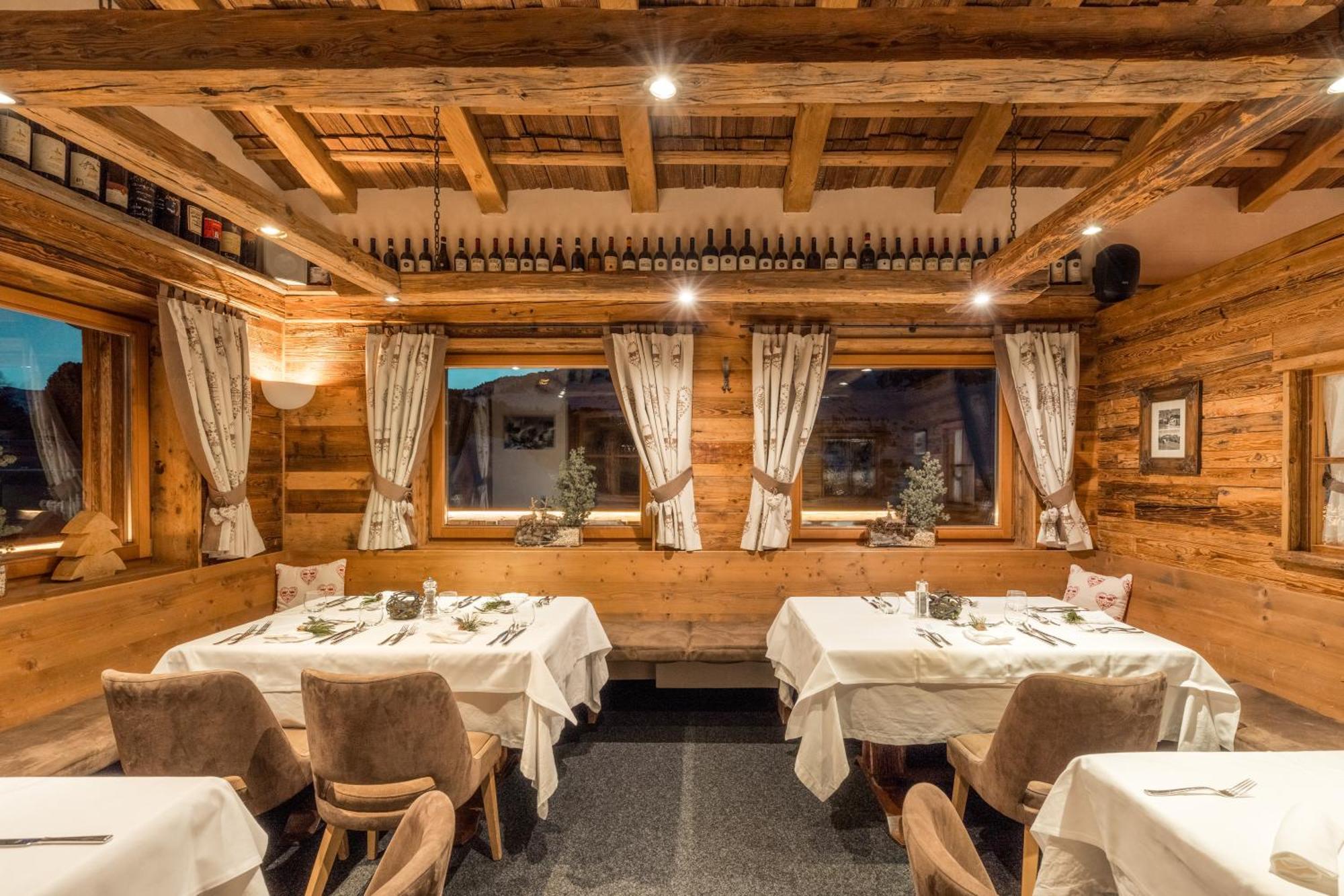 Hotel Piz Seteur Selva di Val Gardena Eksteriør bilde